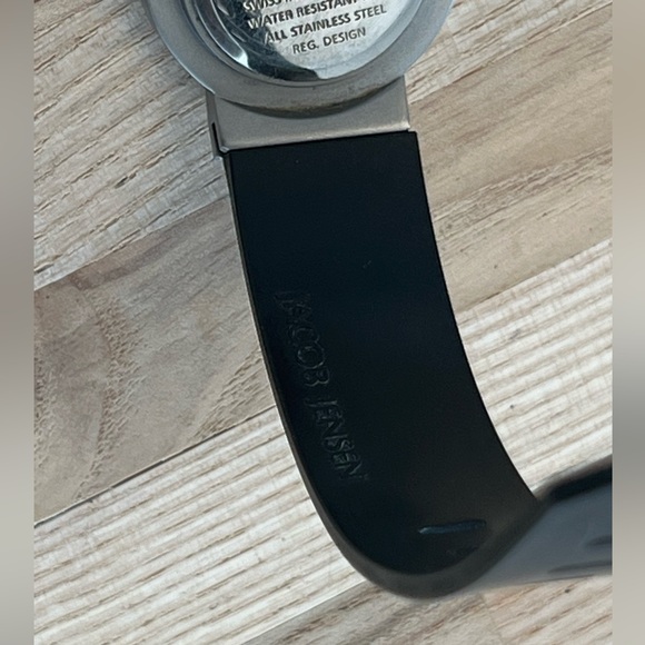 Jacob Jensen Ladies Watch White Dial Black Silicone Strap Swiss Designer - Picture 9 of 11